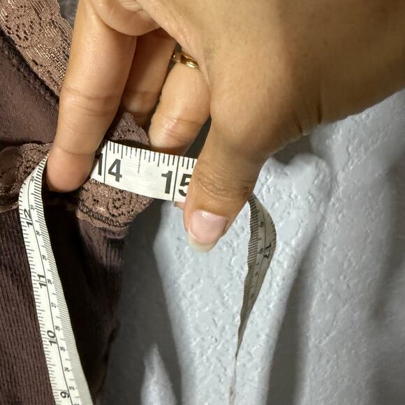 Y2K Hollister Lace Cami Tank Size Large - Picture 6 of 7